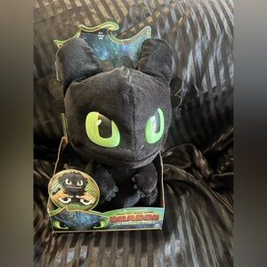 How to Train Your Dragon Toothless Plush - Retractable Teeth